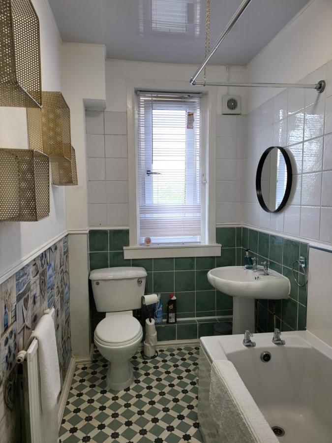 4 Bedrooms Apartment By Sensational Stay Short Lets & Serviced Accommodation Edinburg Exteriör bild
