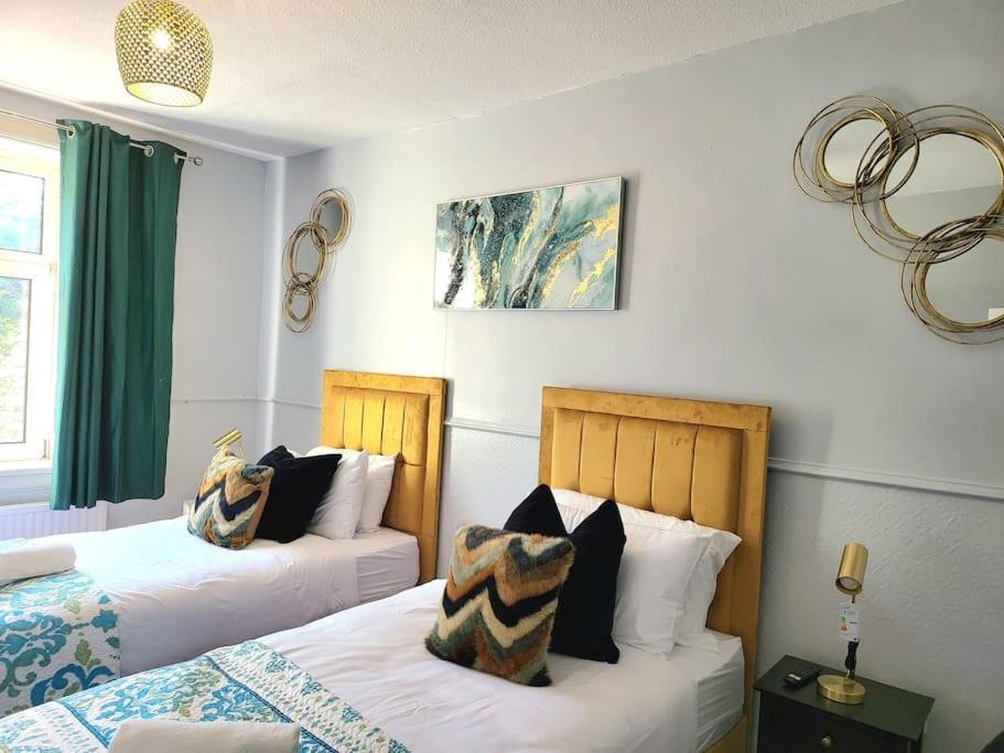 4 Bedrooms Apartment By Sensational Stay Short Lets & Serviced Accommodation Edinburg Exteriör bild