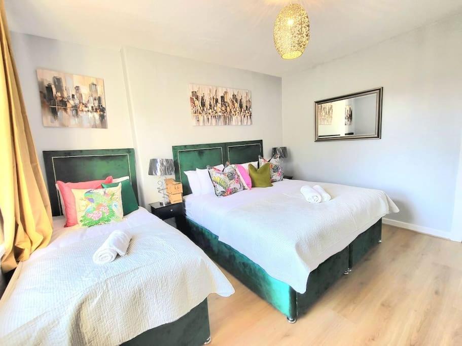 4 Bedrooms Apartment By Sensational Stay Short Lets & Serviced Accommodation Edinburg Exteriör bild